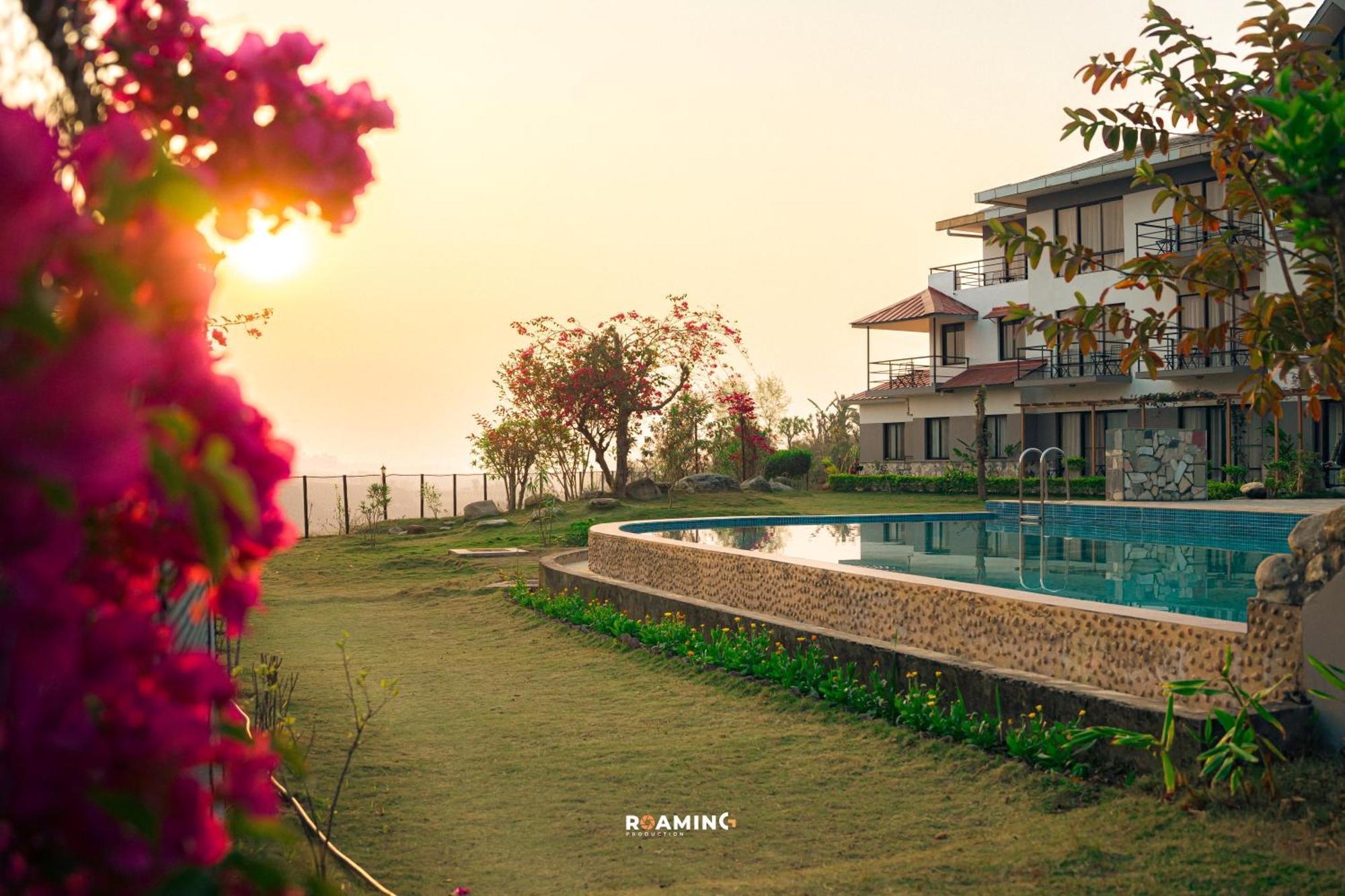 Sunshine Resort Pokhara Dış mekan fotoğraf